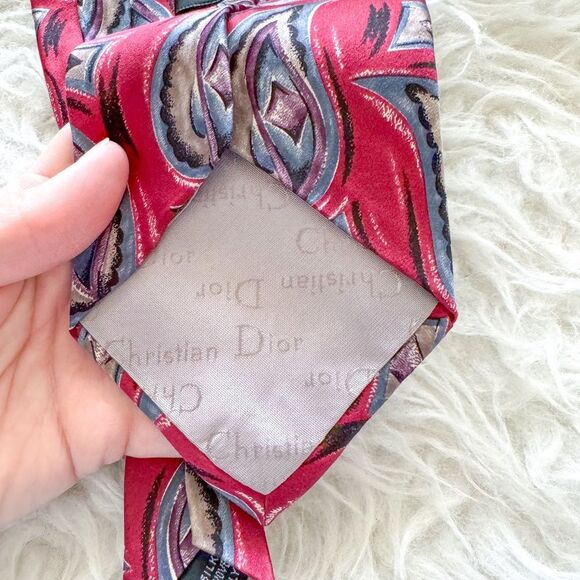 Vintage Christian Dior Monsieur 100% Silk Tie - Red Paisley Pattern - Picture 4 of 7